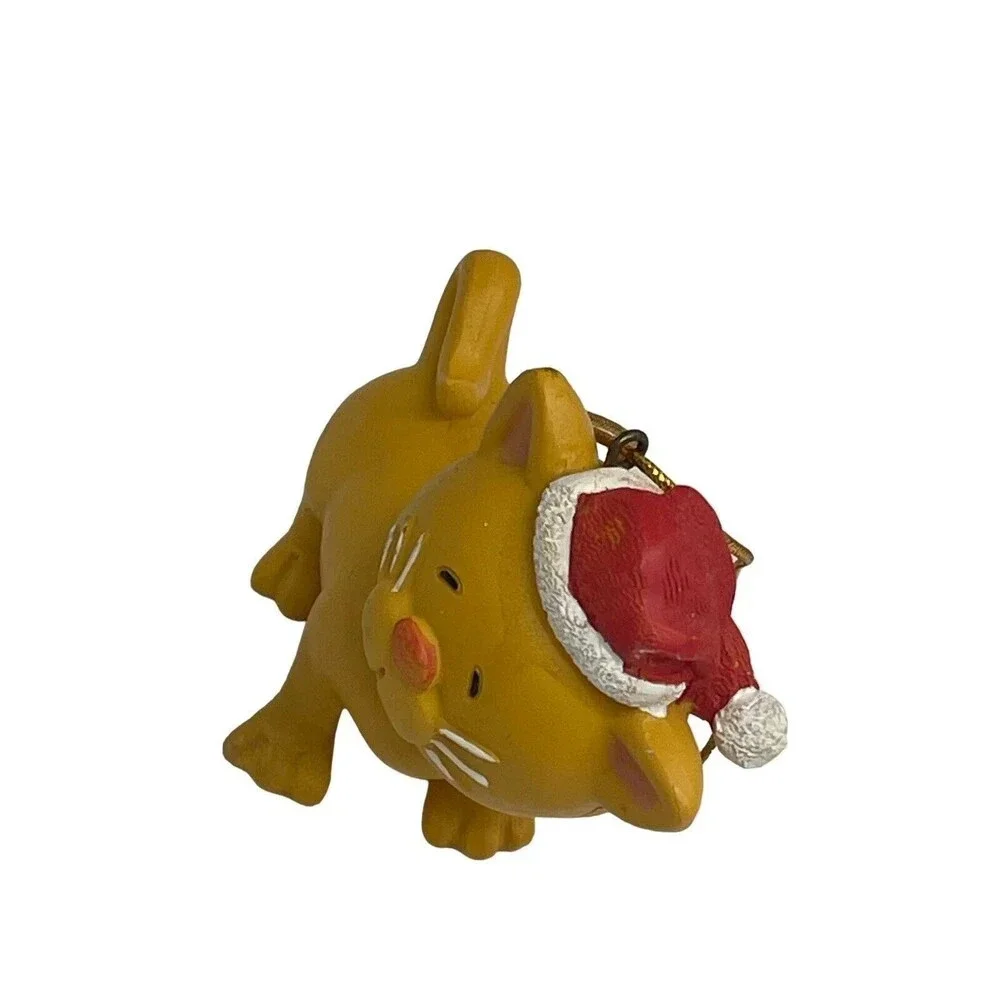 Vintage Ceramic Yellow Cat Kitten in Christmas Ornament 3”
